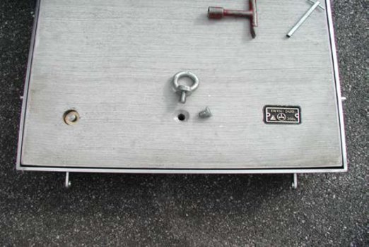 Pokrywa do podziemia sterowniczego fontann